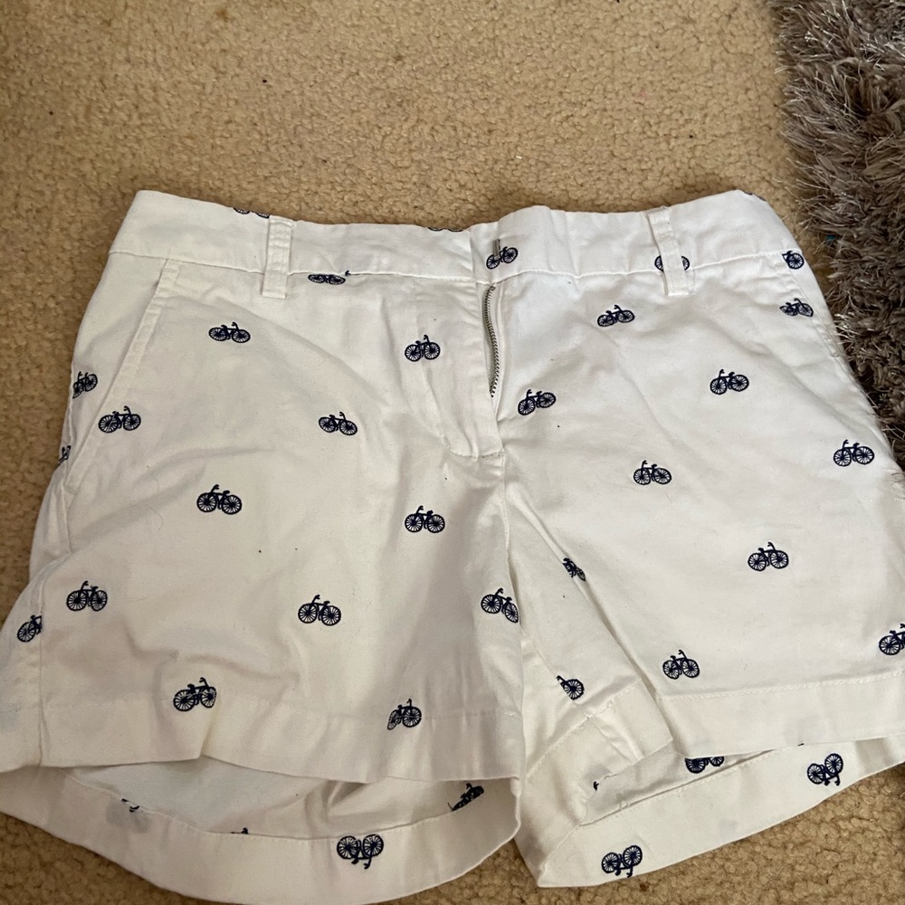 Jean shorts with bike print